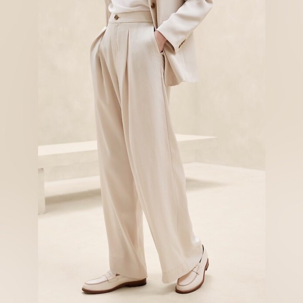 Club Monaco Cream Wide-Leg Trousers
